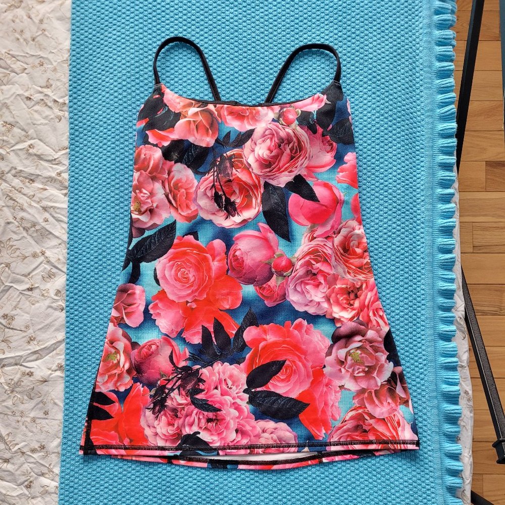 Lululemon DANCING WARRIOR TANK - SECRET GARDEN PRINT - PINK/BLACK/FLORAL (6)